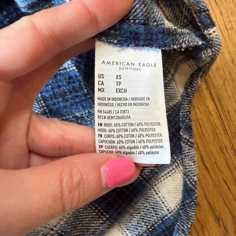Lot of 2 American Eagle Plaid Oversized Flannel Hoodie Button Up Shirt Sz XS/S - Picture 5 of 9